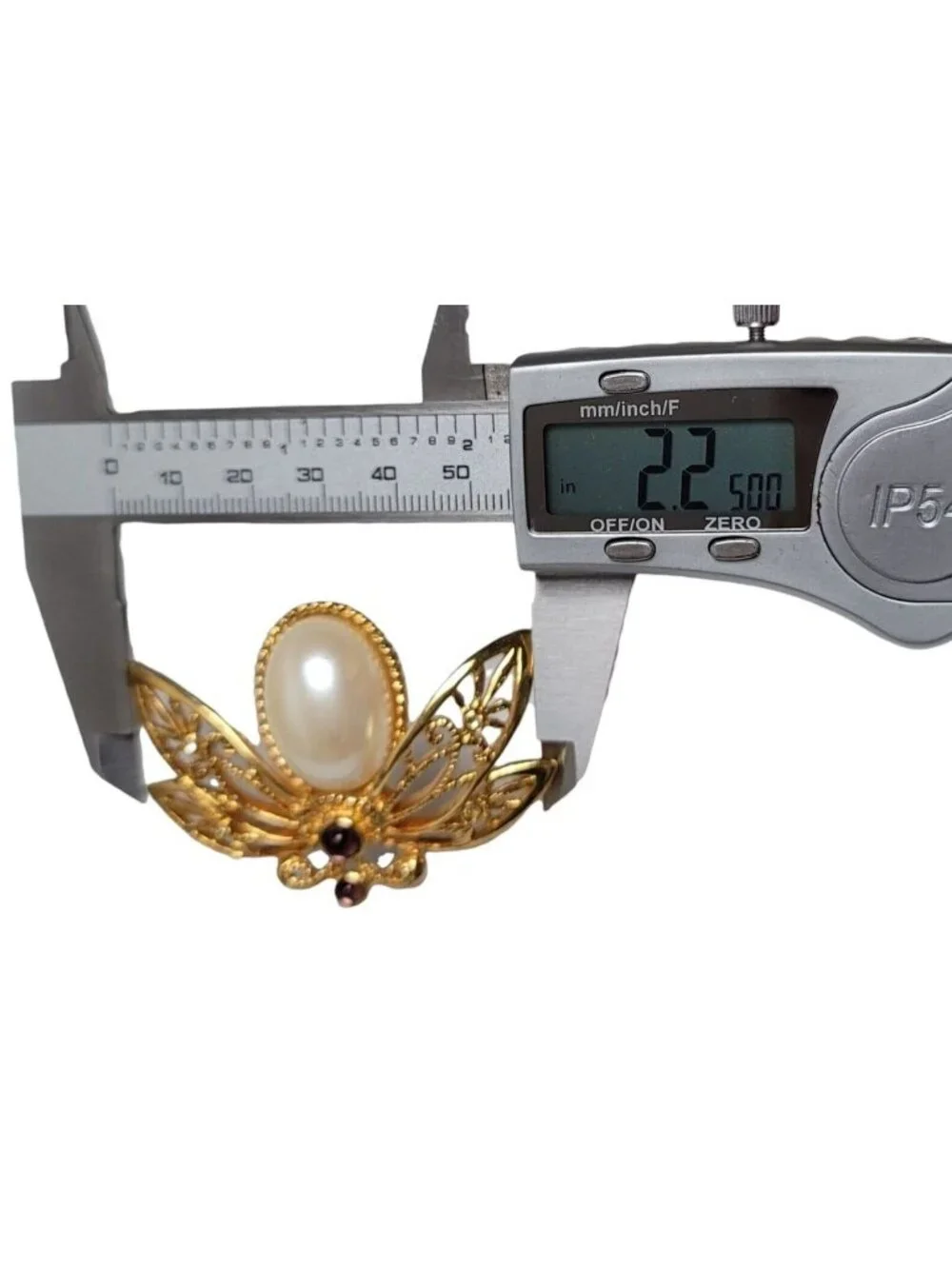 Avon Vintage Gold Tone Faux Pearl 